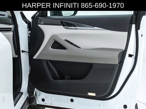 Used 2026 INFINITI QX60 Luxe w/ Cargo Package FWD image 32