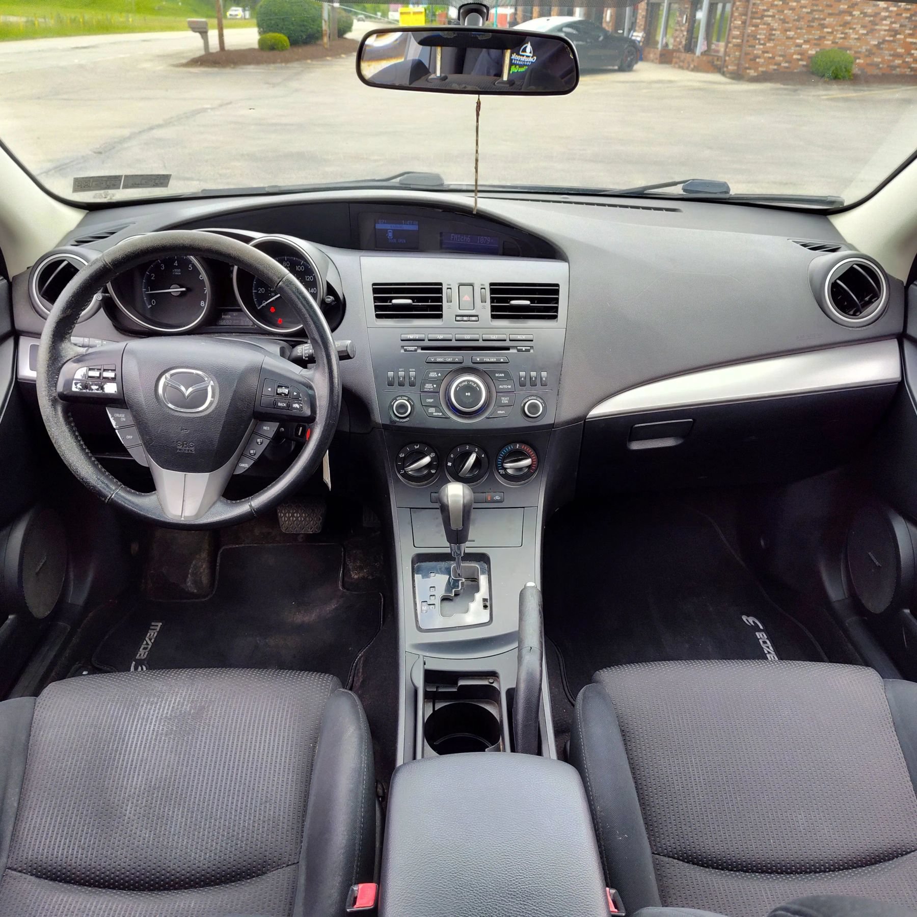 Used 2012 MAZDA MAZDA3 s Touring FWD image 11