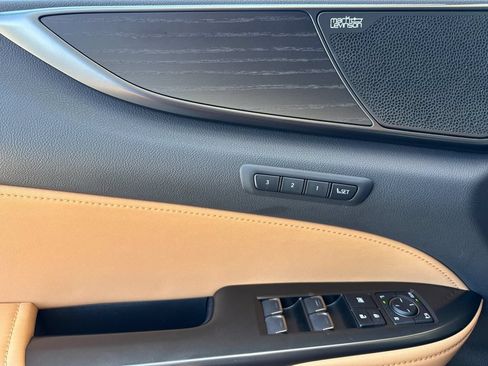 Used 2024 Lexus NX 350 AWD w/ Vision Package image 11