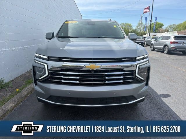 Used 2025 Chevrolet Tahoe LT AWD/4WD image 8