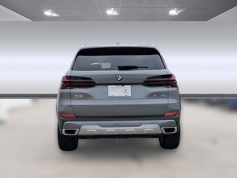 Used 2026 BMW X5 sDrive40i w/ Parking Assistance Package RWD image 9