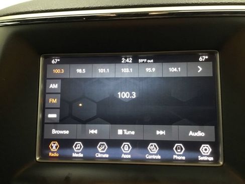 Used 2018 Jeep Grand Cherokee Limited AWD/4WD image 28