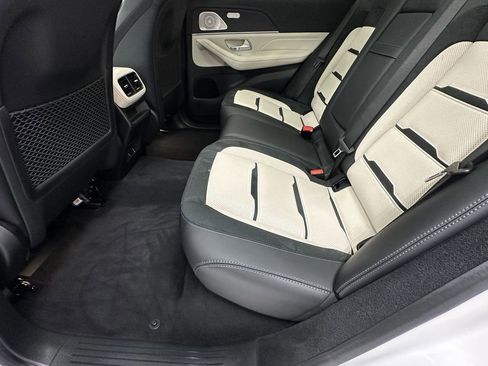 Used 2024 Mercedes-Benz GLE 63 AMG S image 24