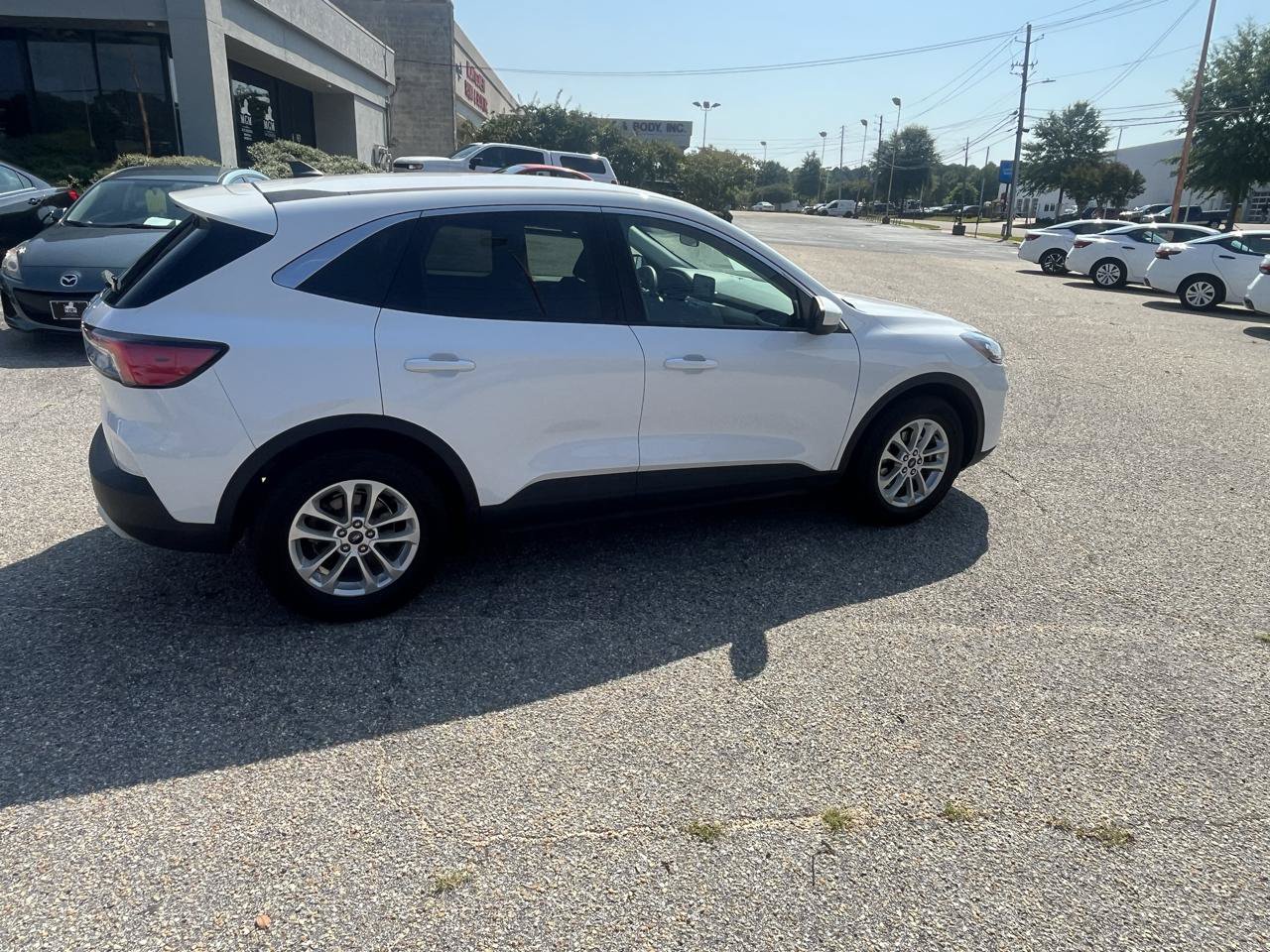 Used 2021 Ford Escape SE FWD image 26