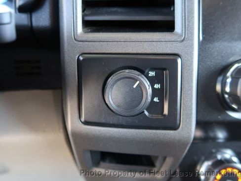 Used 2019 Ford F250 XL w/ Power Equipment Group AWD/4WD image 33