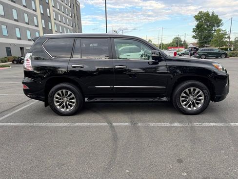 Used 2014 Lexus GX 460 Luxury AWD/4WD image 5