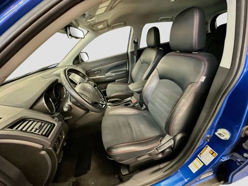 Used 2024 Mitsubishi Outlander Sport AWD image 13