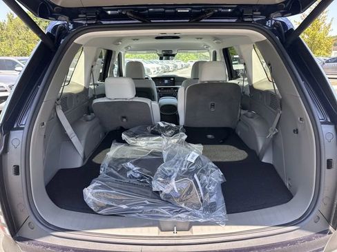 New 2026 Hyundai Palisade SEL FWD image 18