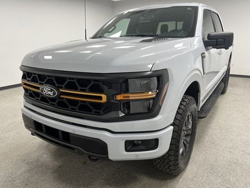 Used 2025 Ford F150 Tremor w/ Tow/Haul Package image 4