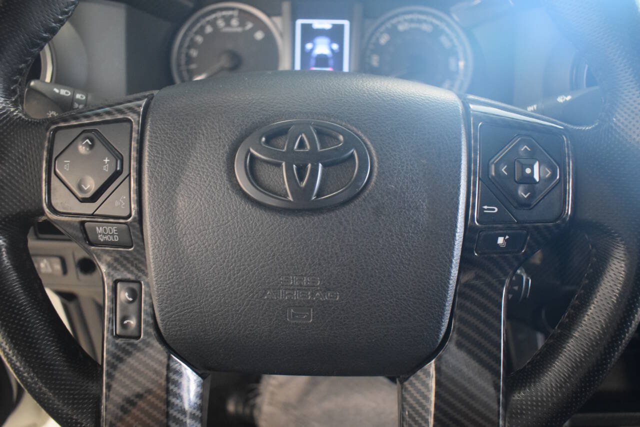 Used 2017 Toyota Tacoma SR5 RWD image 50