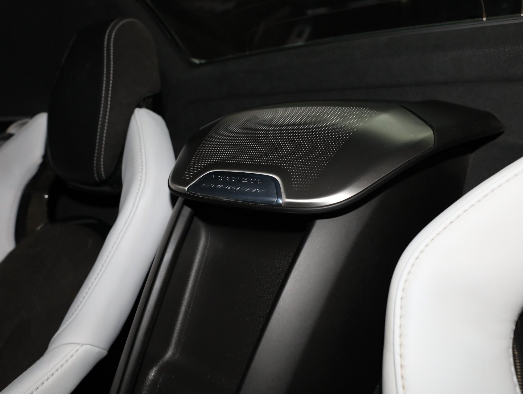 Used 2021 Chevrolet Corvette Stingray Premium Conv w/ Z51 Performance Package RWD image 65