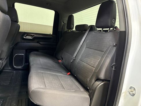 Used 2024 Chevrolet Silverado 2500 LT w/ Convenience Package image 36