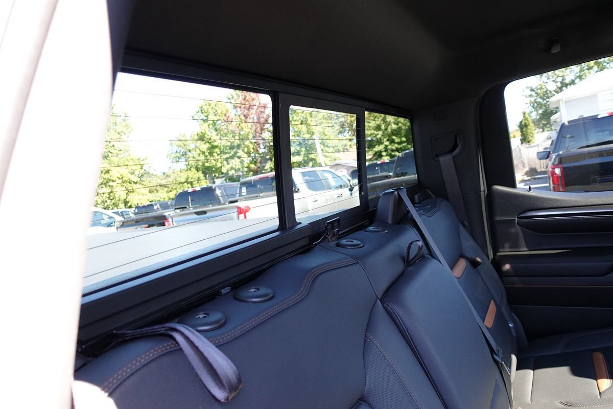 Used 2023 GMC Sierra 1500 AT4 w/ AT4 Preferred Package AWD/4WD image 40