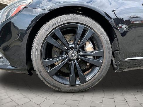 Used 2018 Mercedes-Benz S 560 4MATIC Sedan image 7