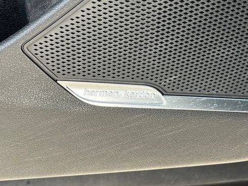 Used 2023 Kia Sportage SX FWD image 16