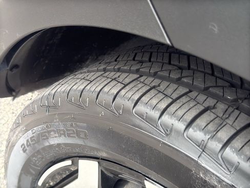 Used 2023 Kia Telluride S AWD/4WD image 9