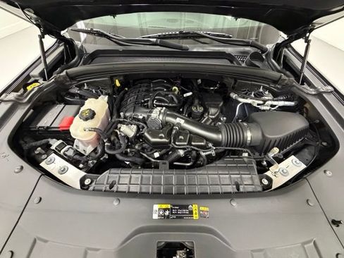 Used 2024 Jeep Grand Cherokee L Laredo AWD/4WD image 28