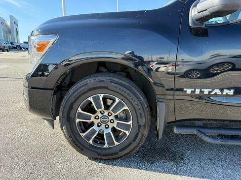 Used 2024 Nissan Titan SV w/ SV Convenience Package image 25