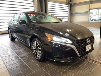 Certified 2024 Nissan Altima 2.5 SV w/ SV Premium Package