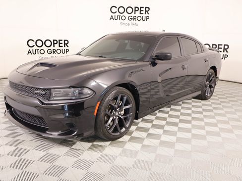 Used 2022 Dodge Charger R/T w/ Driver Convenience Group image 10