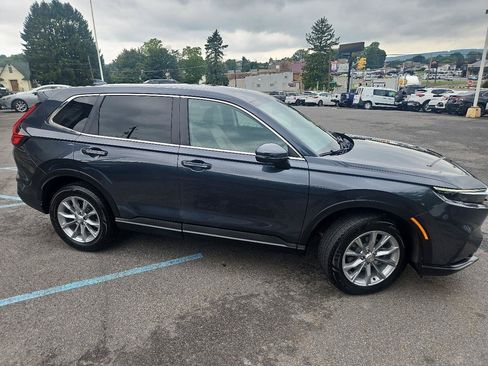 Used 2023 Honda CR-V EX image 2