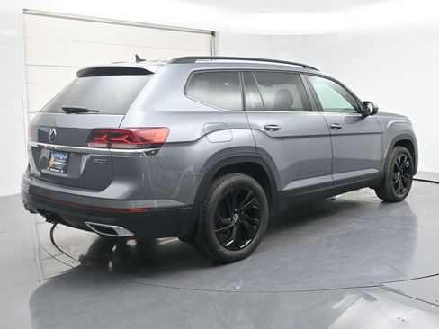 Used 2022 Volkswagen Atlas SE w/ Panoramic Sunroof Package AWD/4WD image 24