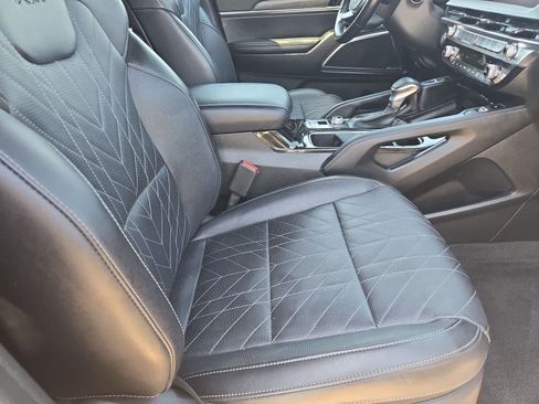 Certified 2024 Kia Telluride SX Prestige X-Pro AWD/4WD image 22