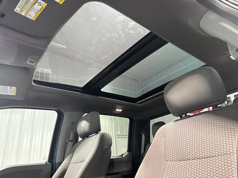 Used 2017 Ford F150 XLT w/ Equipment Group 302A Luxury AWD/4WD image 30