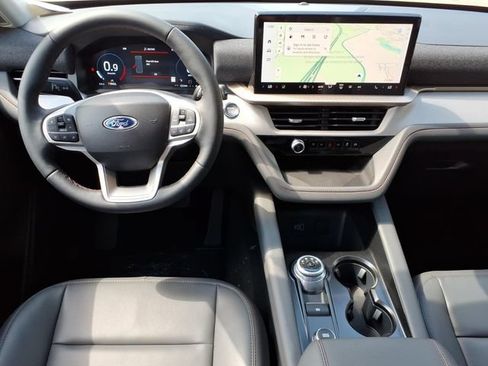 New 2026 Ford Explorer Active w/ Active Comfort Package AWD/4WD image 12
