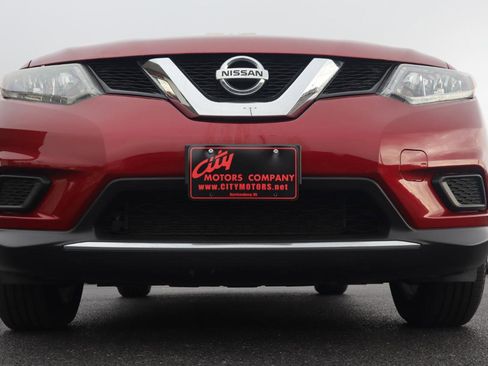 Used 2015 Nissan Rogue SV w/ SV Moonroof Package image 5