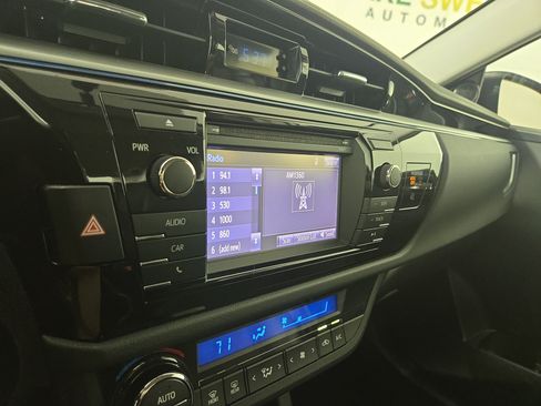 Used 2016 Toyota Corolla S FWD image 19