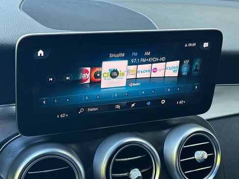 Certified 2021 Mercedes-Benz GLC 300 4MATIC image 18