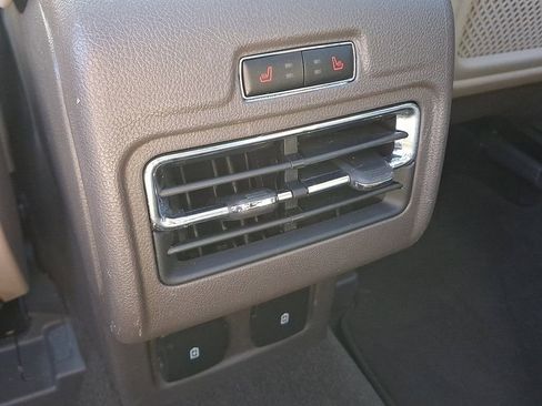 Used 2022 Lincoln Corsair Reserve w/ Equipment Group 201A image 11