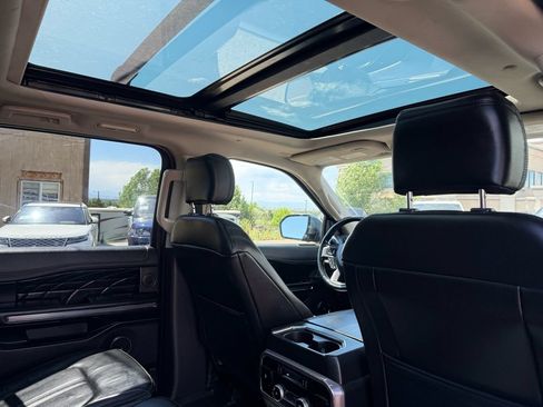 Used 2018 Ford Expedition Max Platinum AWD/4WD image 21