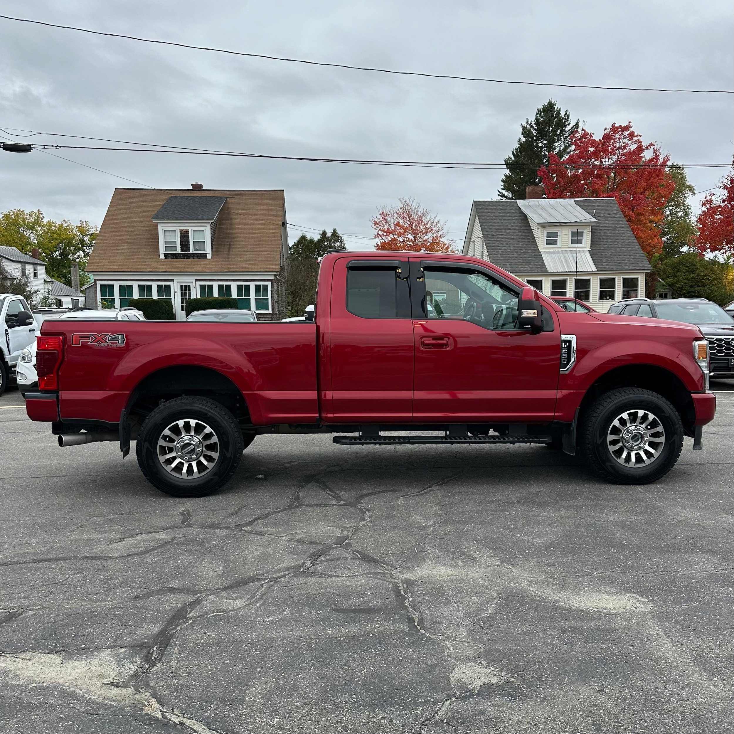 Used 2022 Ford F250 Lariat AWD/4WD image 2