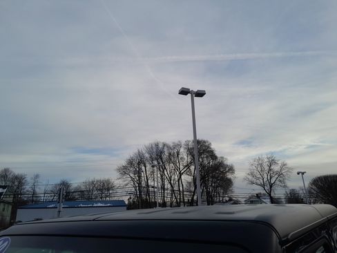 Used 2022 Jeep Gladiator Sport image 41