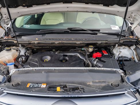 Certified 2017 Ford Edge SEL w/ Equipment Group 201A image 20