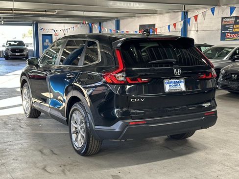 Used 2023 Honda CR-V EX image 5