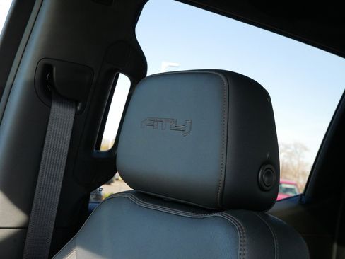 Used 2021 GMC Sierra 1500 AT4 w/ AT4 Premium Package image 39