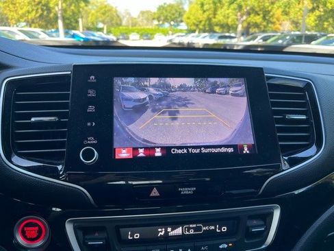 Used 2023 Honda Ridgeline Black Edition image 9