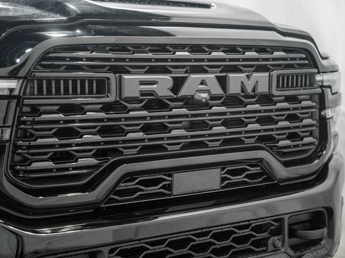 New 2026 RAM 2500 Limited AWD/4WD image 11