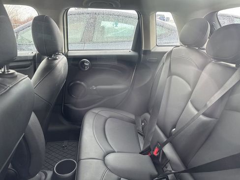 Used 2020 MINI Cooper 4-Door Hardtop image 7