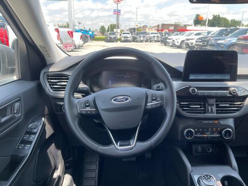 Used 2024 Ford Escape Active FWD image 16