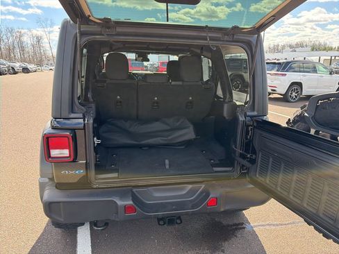 Certified 2025 Jeep Wrangler Unlimited Sport S 4xe AWD/4WD image 18