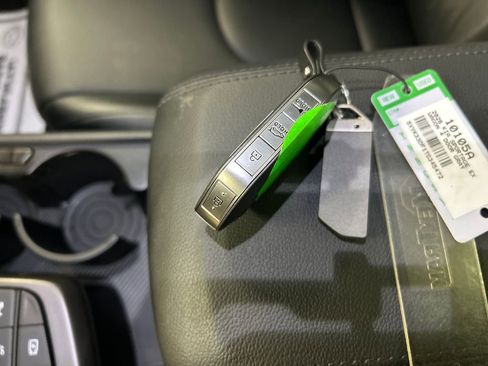 Used 2026 Kia Sportage EX w/ EX Panorama Roof Package image 20