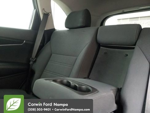 Used 2017 Kia Sorento LX w/ LX Convenience Package image 26