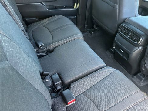 Used 2023 Honda Pilot Sport image 29