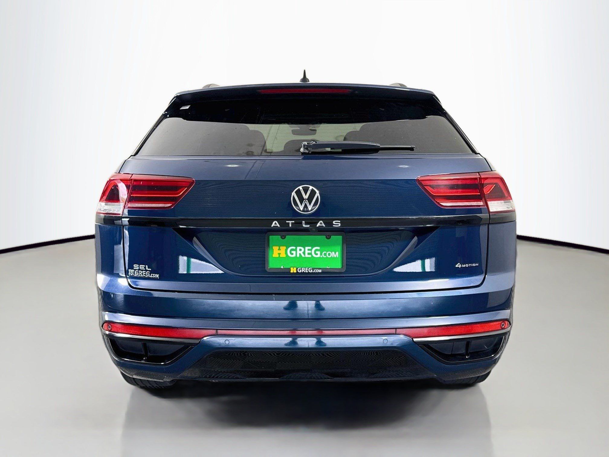 Used 2023 Volkswagen Atlas Cross Sport SEL R-Line AWD/4WD image 8