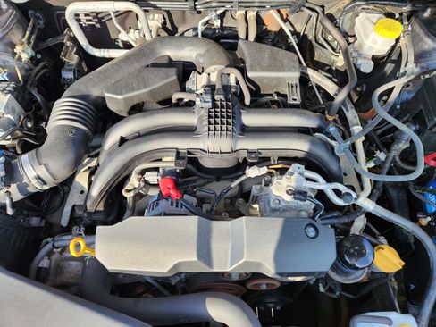 Used 2018 Subaru Outback 2.5i Premium image 9