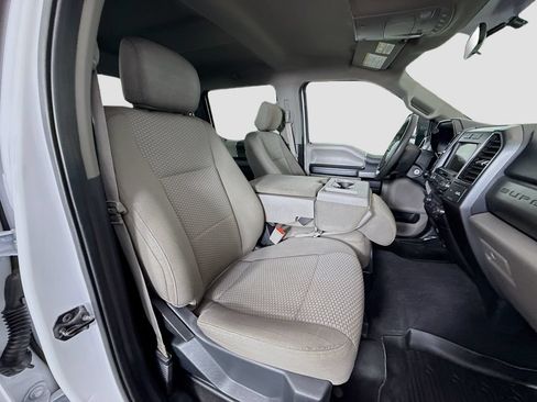 Used 2019 Ford F250 XLT w/ XLT Value Package AWD/4WD image 24